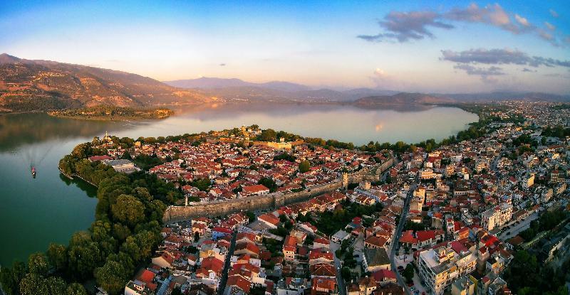 Lake Spirit Boutique Hotel & Spa Ioannina Buitenkant foto